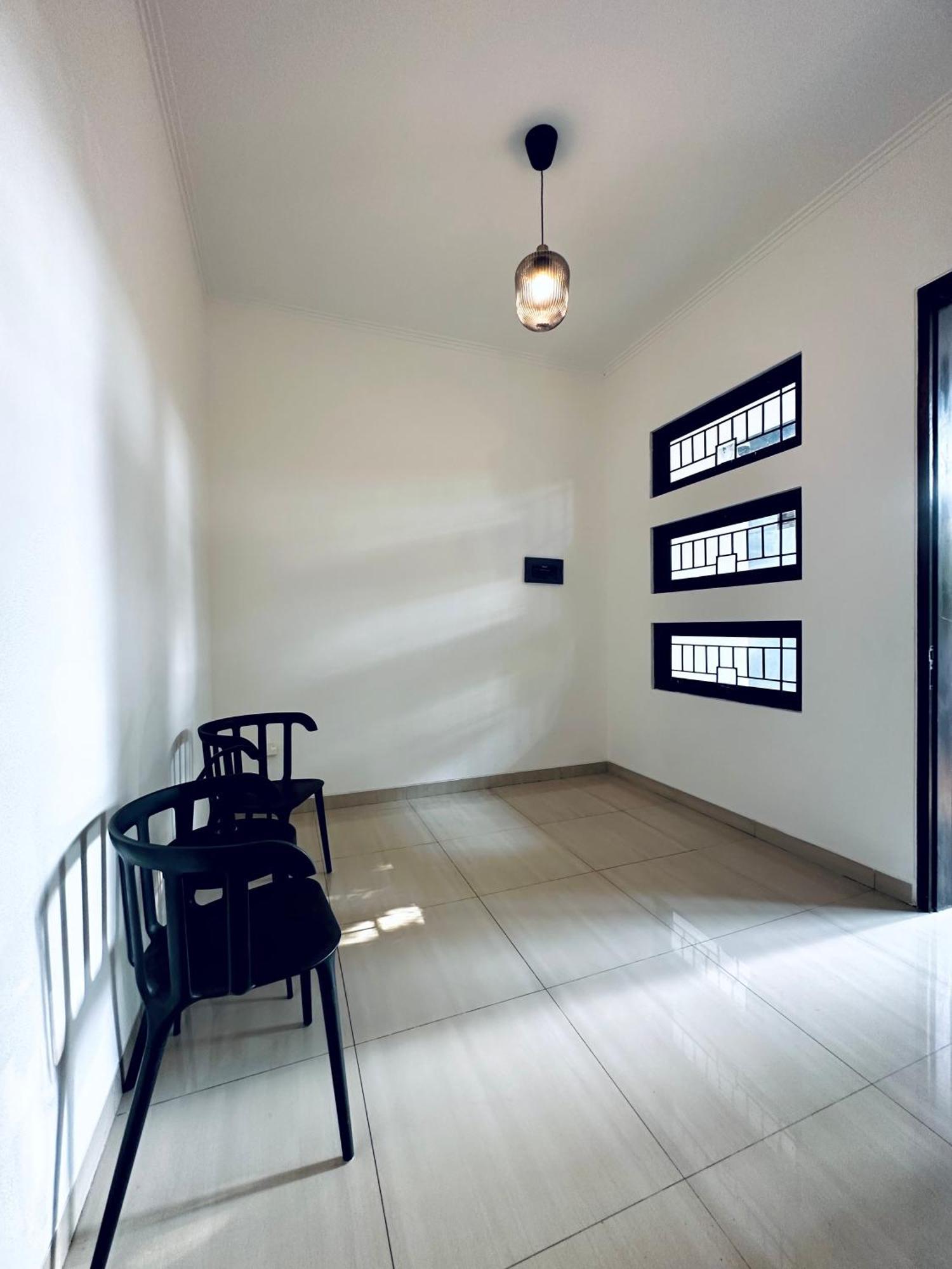 4-Bedroom Home In South Jakarta Nuansa Swadarma Residence By Le Ciel Hospitality Dış mekan fotoğraf